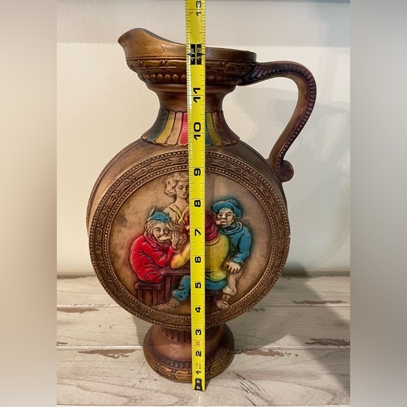 Vintage Norleans Large 3-D Ceramic Pitcher or Urn with spout Japan - Picture 8 of 9